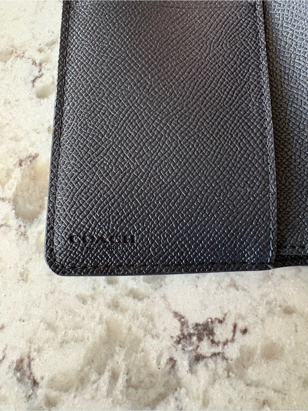 Coach Medium Corner Zip Wallet in Waterfall Blue- Like New - Picture 4 of 11